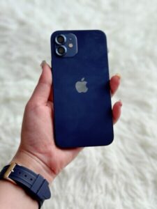 รับซื้อ MacBookเสนานิคม